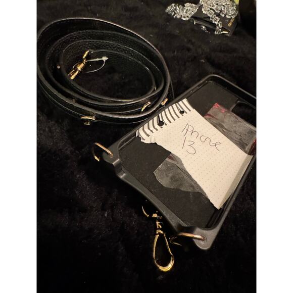 Bandolier iPhone 13 donna wallet case &
Thick nova multi ring strap/belt nwt - Picture 4 of 4